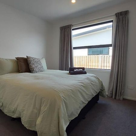 Sleek Suite By The Sand 2-Bedroom Dunedin Ngoại thất bức ảnh